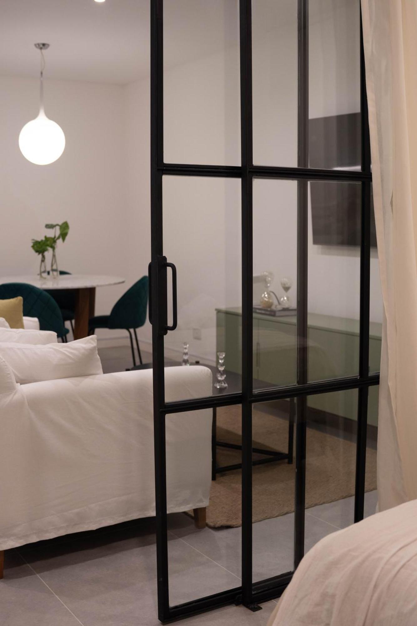 Vizion Juncal- Encanto Frances En El Corazon De Recoleta Буэнос-Айрес Экстерьер фото