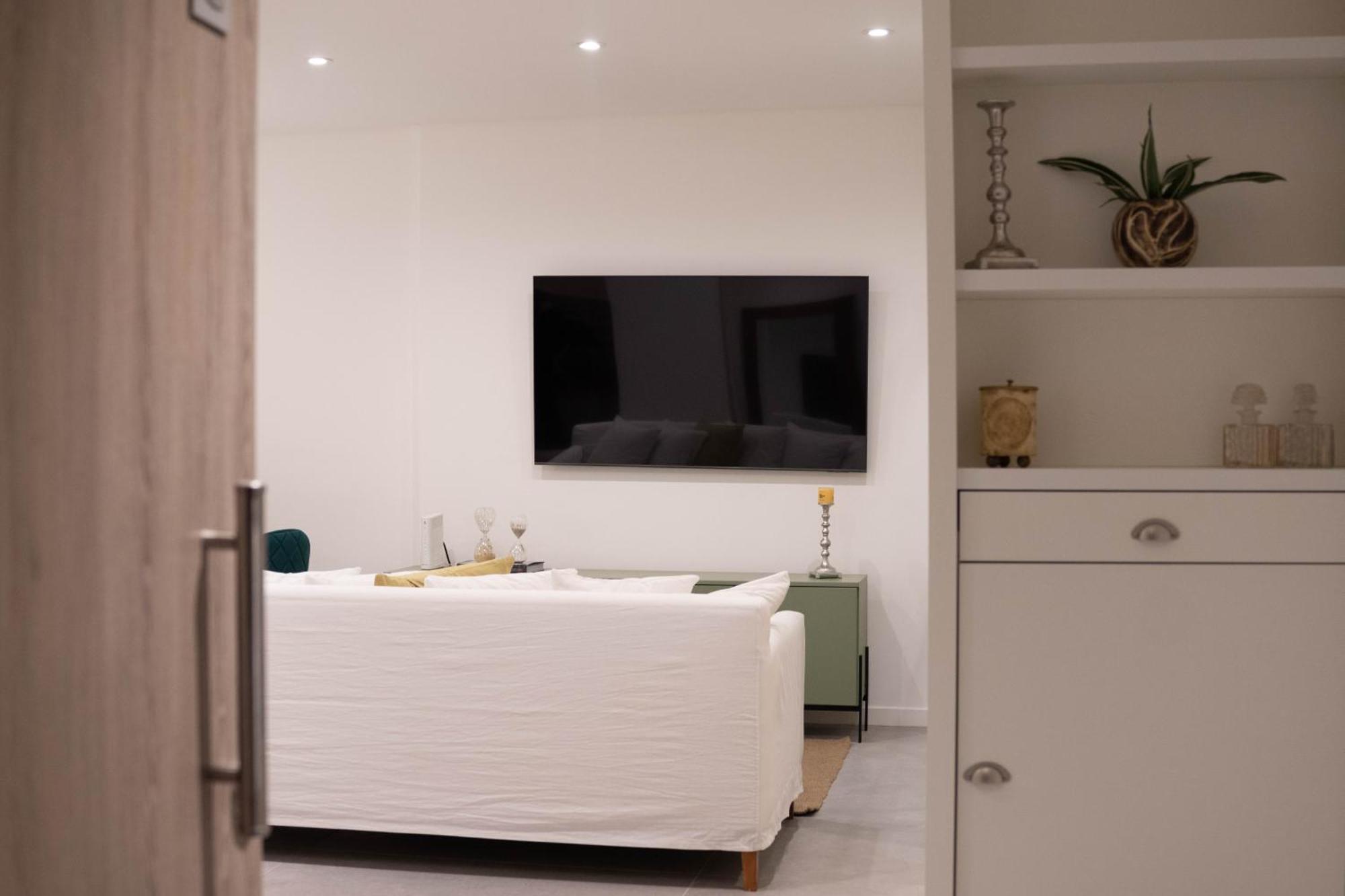 Vizion Juncal- Encanto Frances En El Corazon De Recoleta Буэнос-Айрес Экстерьер фото