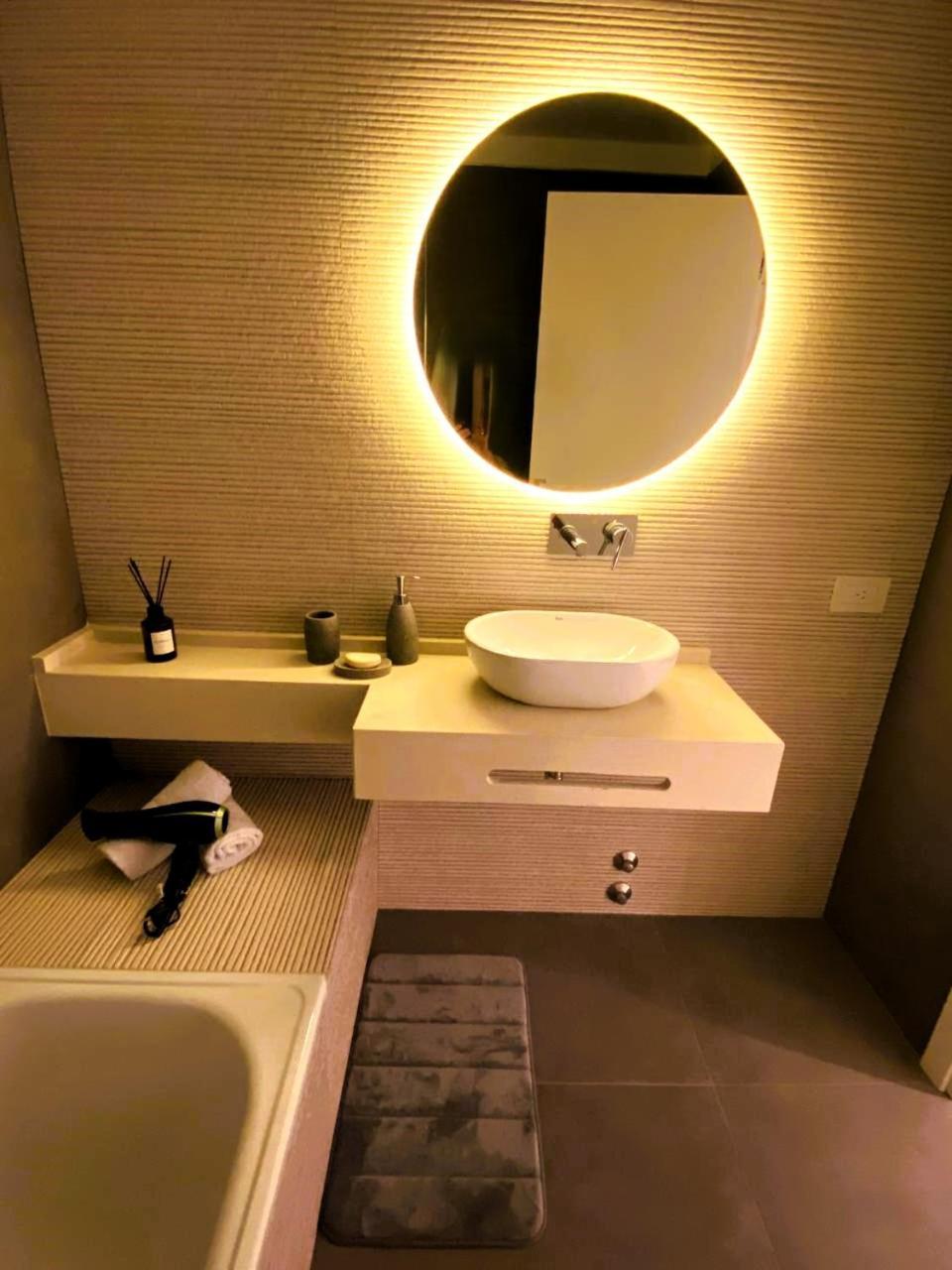 Vizion Juncal- Encanto Frances En El Corazon De Recoleta Буэнос-Айрес Экстерьер фото